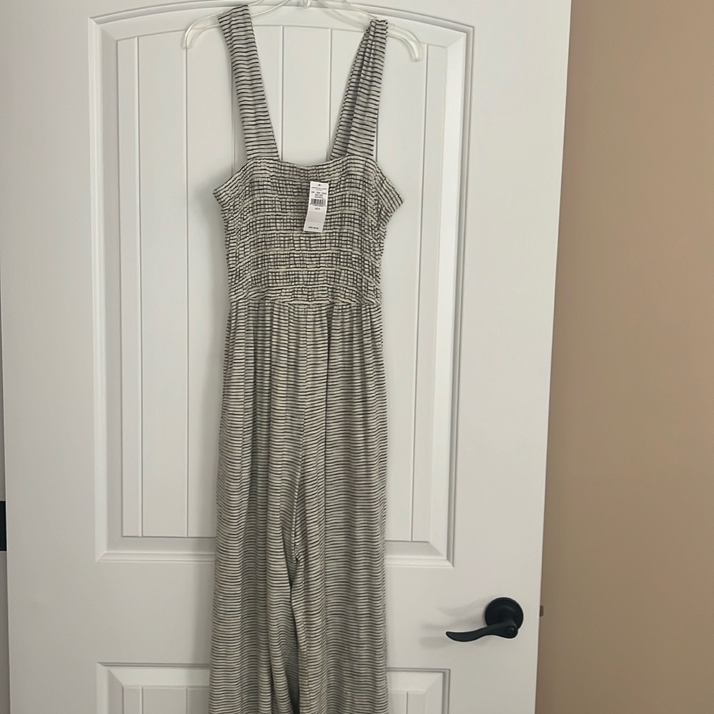 American eagle jumpsuit